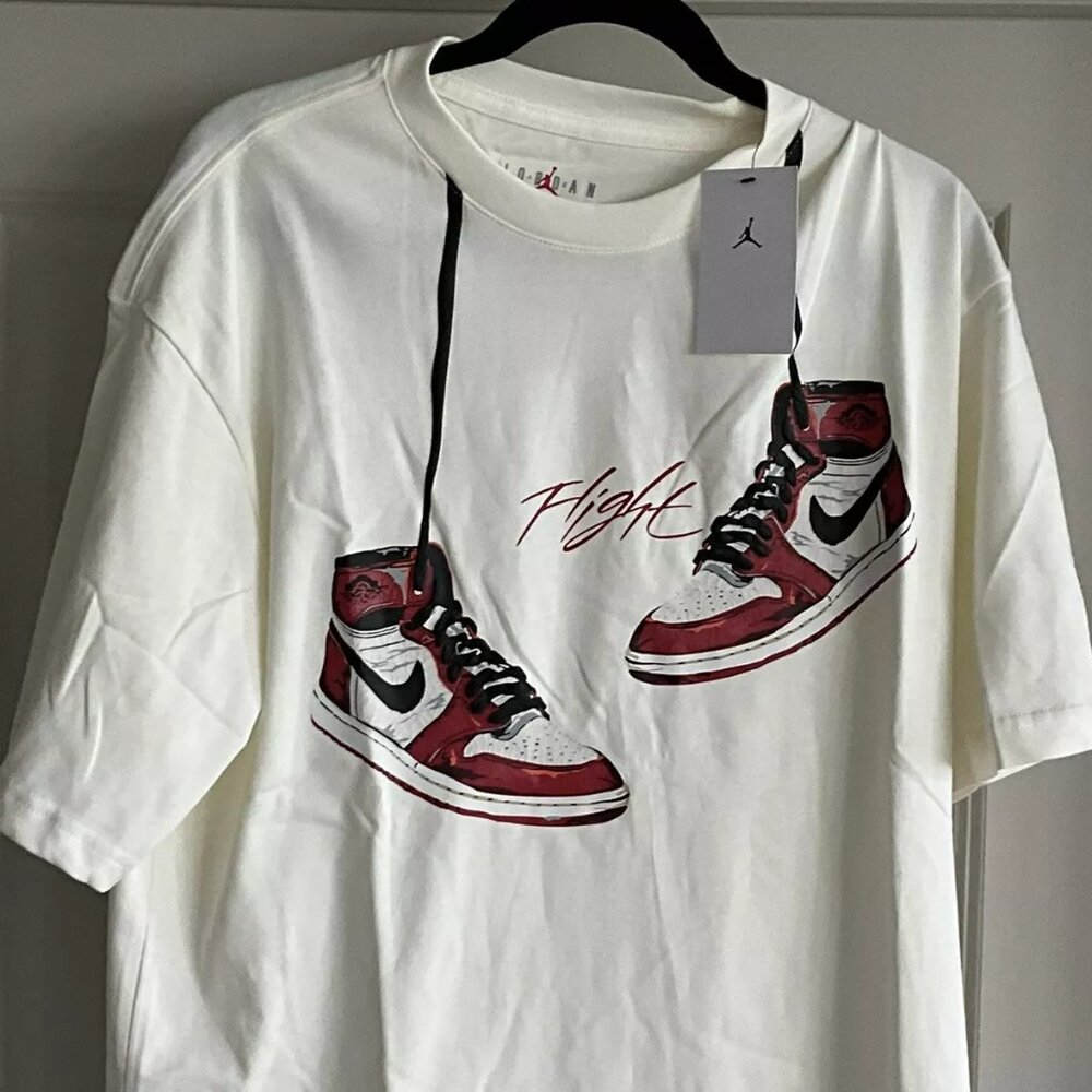 Air Jordan 1 Lost and Found T-shirt (FD0536-133) Size Large. Condition is New wi - Picture 2 of 7